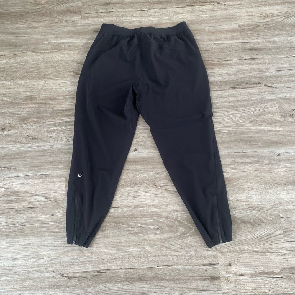 lululemon Adapted State Jogger - Picture 4 of 8